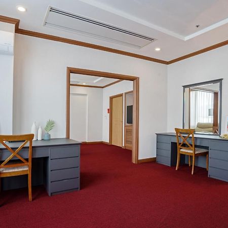 Hotel Homefourest Geoje Eksteriør bilde