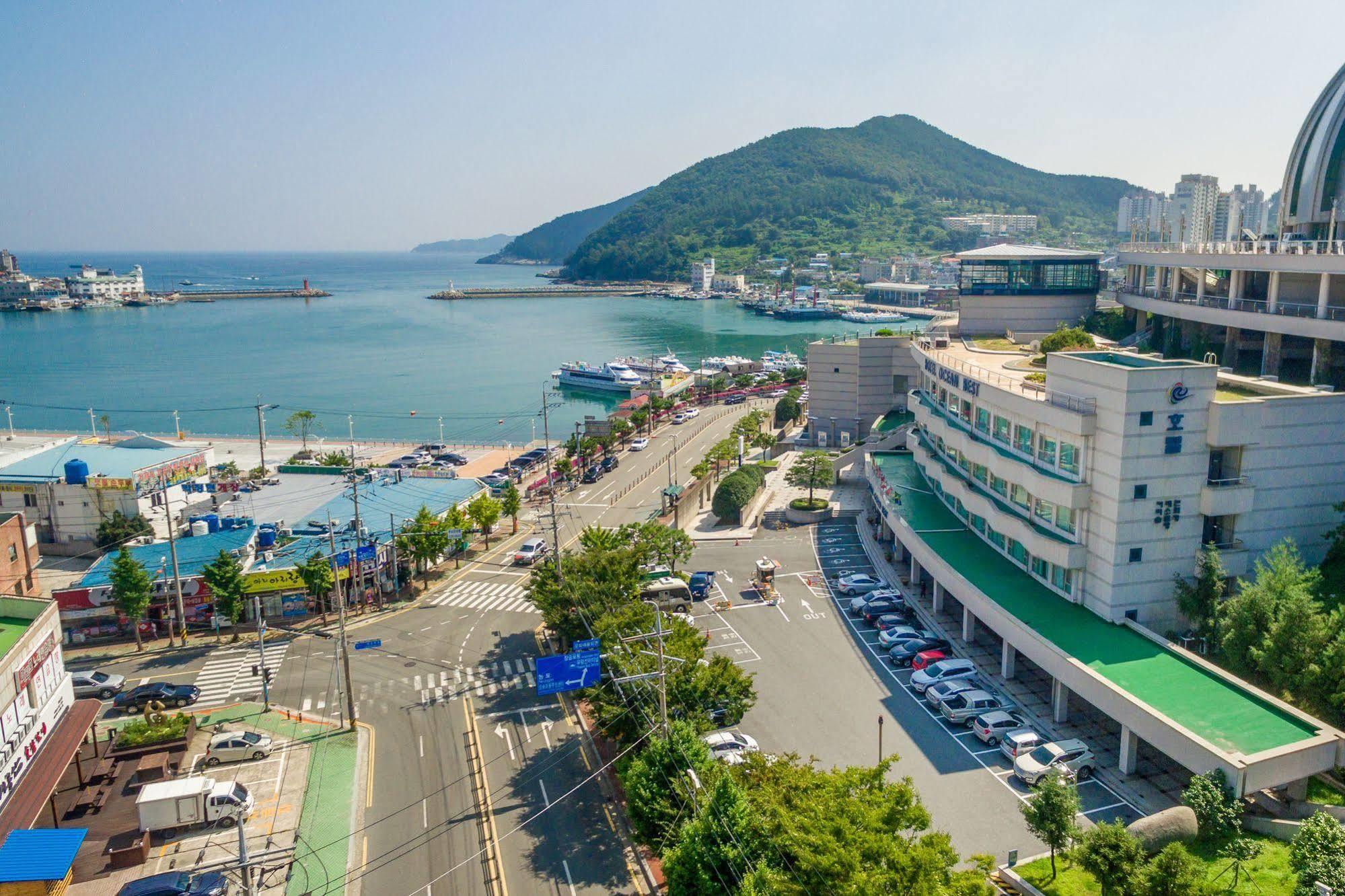 Hotel Homefourest Geoje Eksteriør bilde