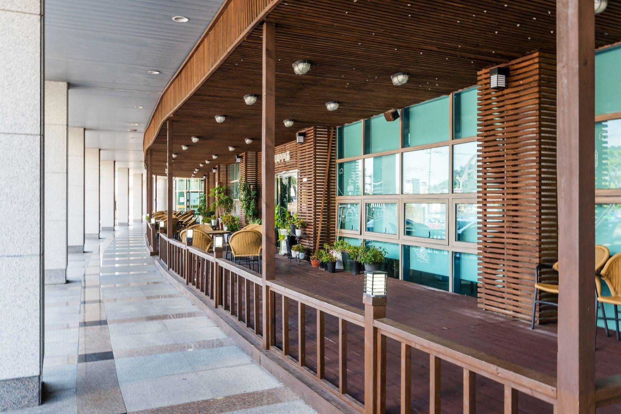 Hotel Homefourest Geoje Eksteriør bilde