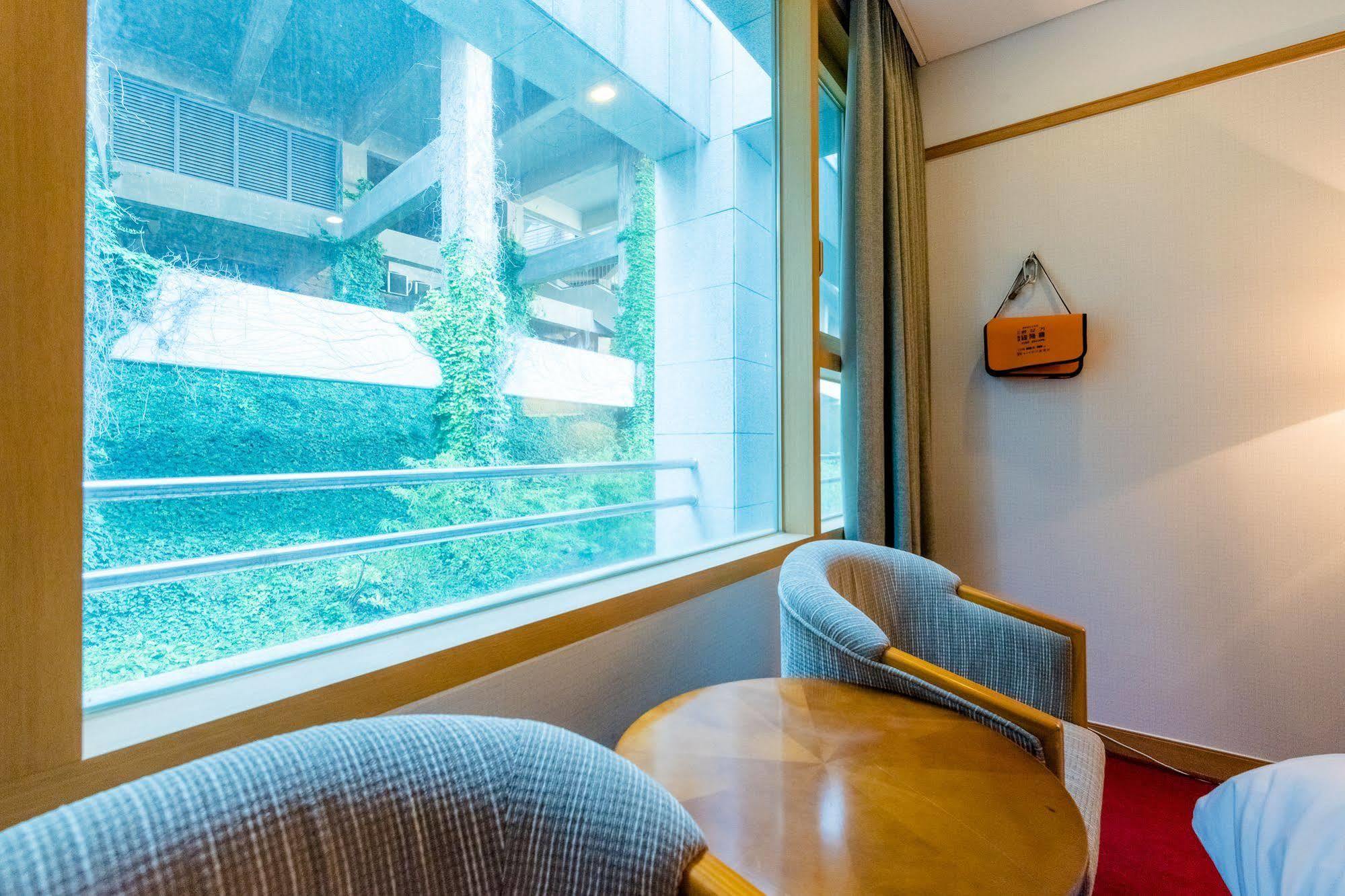 Hotel Homefourest Geoje Eksteriør bilde