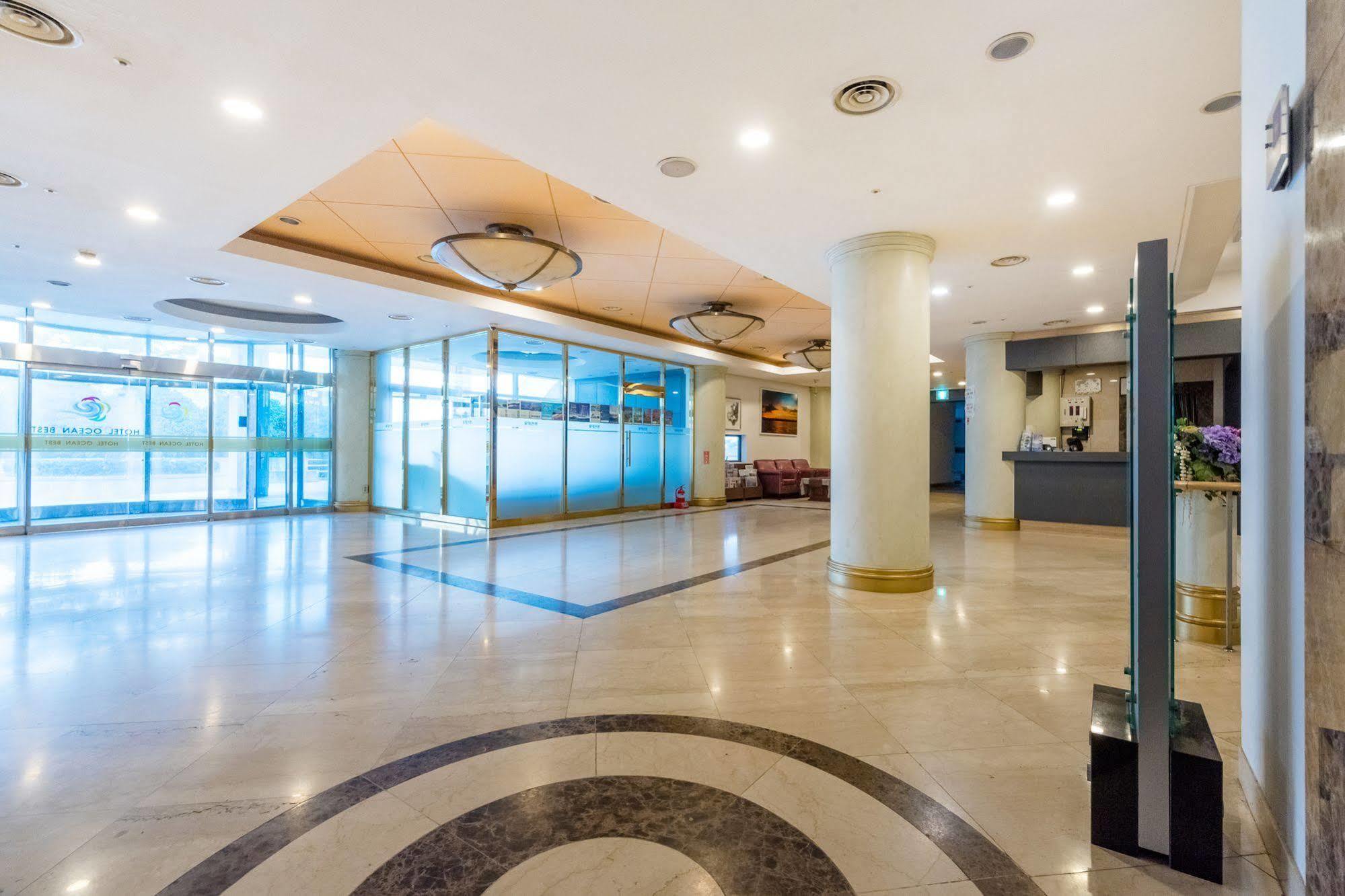 Hotel Homefourest Geoje Eksteriør bilde
